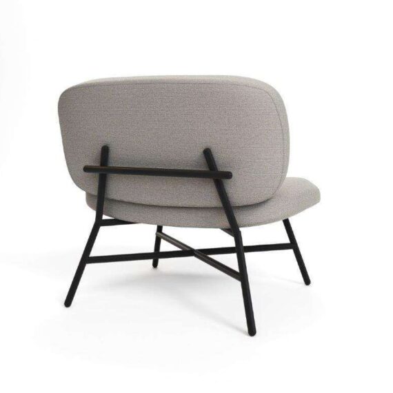 macphersons_office_furniture_rosie single chair_hospitality_soft seating_2.jpg