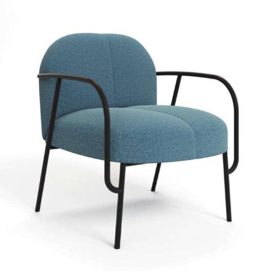 macphersons_office_furniture_toby single chair_hospitality_soft seating_1.jpg